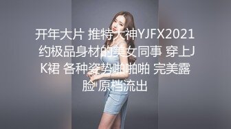 十二月最新流出夜总会KTV厕所偷拍旗袍陪酒小姐姐估计被客人咸猪手摸下面分泌物把蕾丝内裤都弄脏了