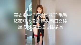   大眼萌妹子雯雅被男友拉出来做直播后入操逼，呻吟声很大第一视角很刺激