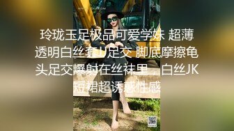 胖哥约了个黑衣丰满少妇啪啪 口交床边张开双腿抽擦后入猛操搞了两炮