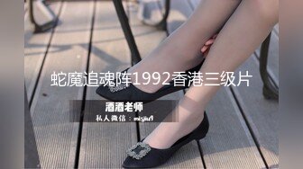 颜值小美女吃完药以后，安奈不住自己了