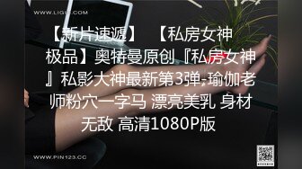 SWAG 干醒睡梦中的女友 无套体外喷射四溅 小媛